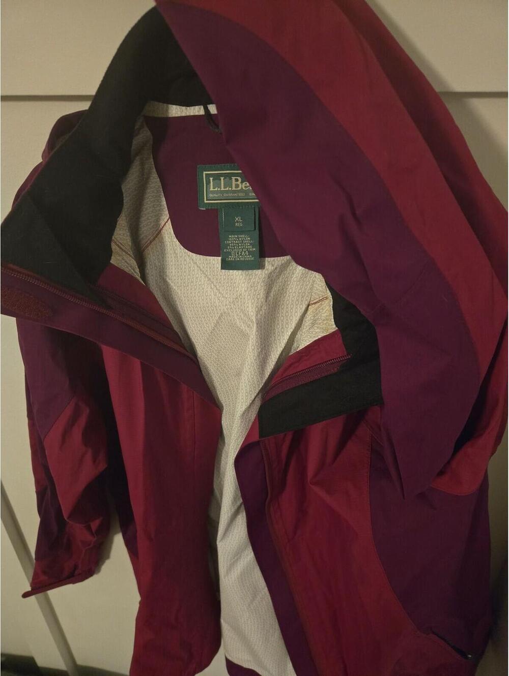 L.L. Bean Women's Weatherproof Hiking Jacket Maroon XL - Picture 5 of 5